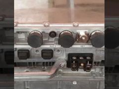 472930A (FRMF) ist ein Nokia Flexi Radio Frequency Modul für 800MHz FDD-LTE Netzwerke.