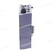 6GK7 242-7KX30-0XE0 1PCS NAGELNEUES 6GK7242-7KX30-0XE0 auf Lager