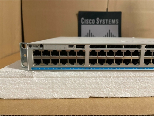 C9300-48UXM-A 9300 48-Port Netzwerkvorteil Schalter cisco 48-Port Gigabit Ethernet-Schalter Cisco