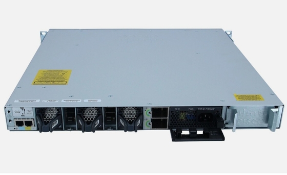Cisco Catalyst 9300L Schalter 48-Port Festverbindungen PoE+ 4X1G