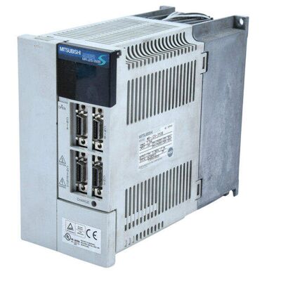 MR-J2S-350B-S041U703 AC-Servoantrieb 3,5 kW | Mitsubishi Industrial Automation-Komponente
