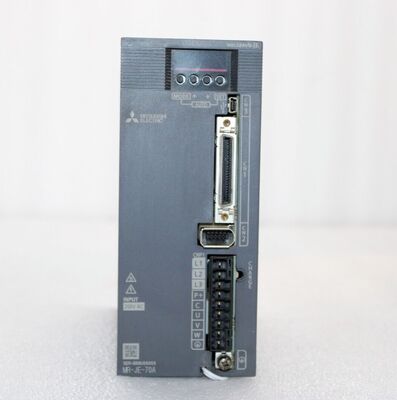 Mitsubishi MR-JE-100AS CNC-Servoantrieb 1 kW hochpräziser AC-Servoverstärker für CNC-Maschinen