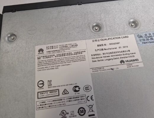 S5700-28P-LI-24S-BAT, Huawei S5700 Switch, 28xGig SFP/4x10/100/1000 oder SFP/1 Batteriesteckplatz