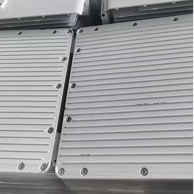 Ericsson RRU 4415 B7 Innenabmessungen 420mm*335mm*125mm