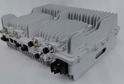 #472652A(FZNI)Ein Nokia Flexi RRH (Remote Radio Unit) Modul für 4G LTE und andere Basisstationstechnologien